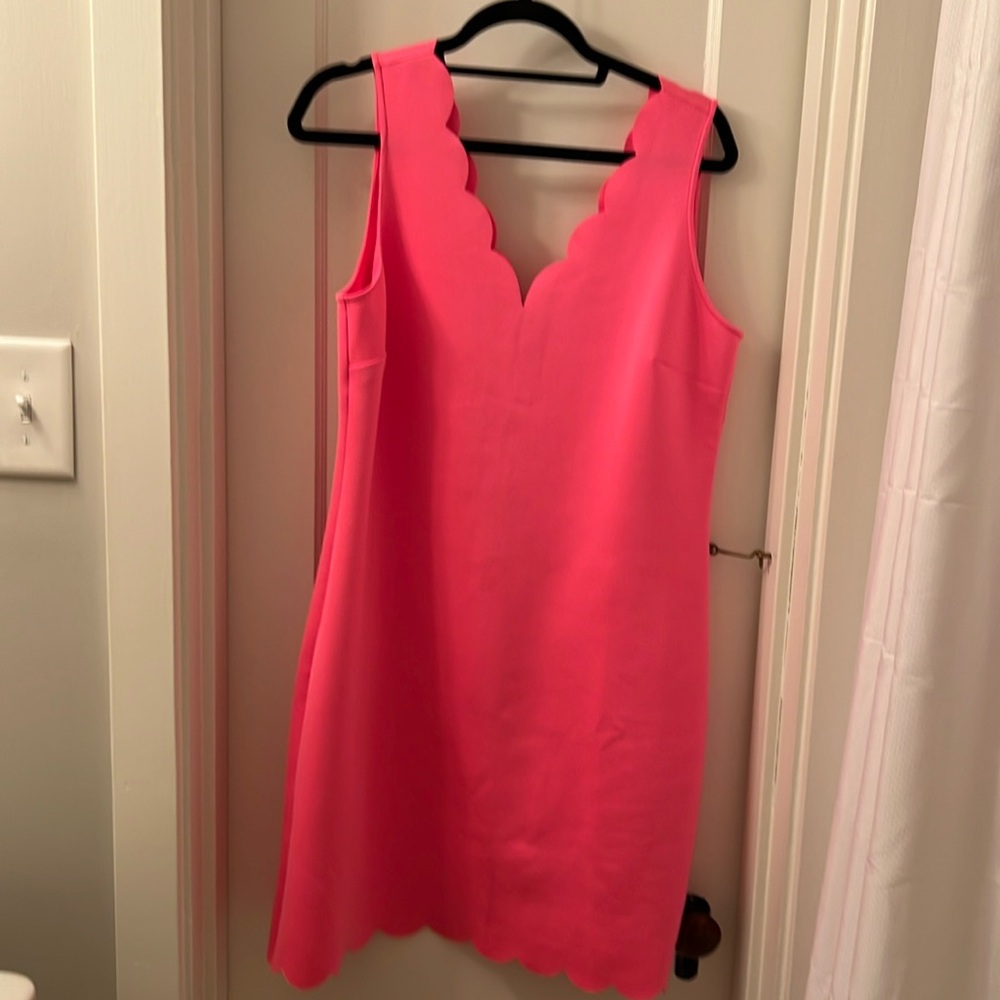 Lily Pulitzer hot pink scuba scallop dress size large